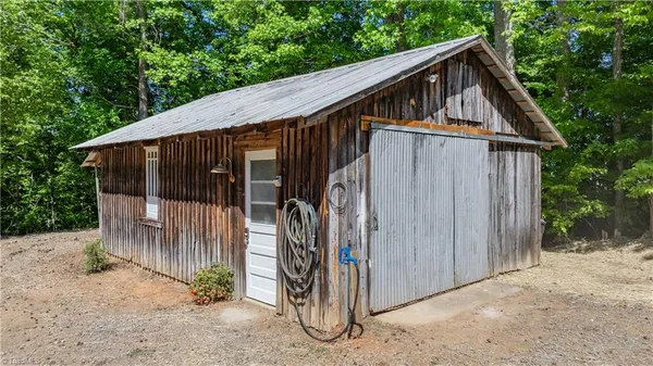 $534,927 | 7362 Volunteer Rescue Road, Denton, NC 27239