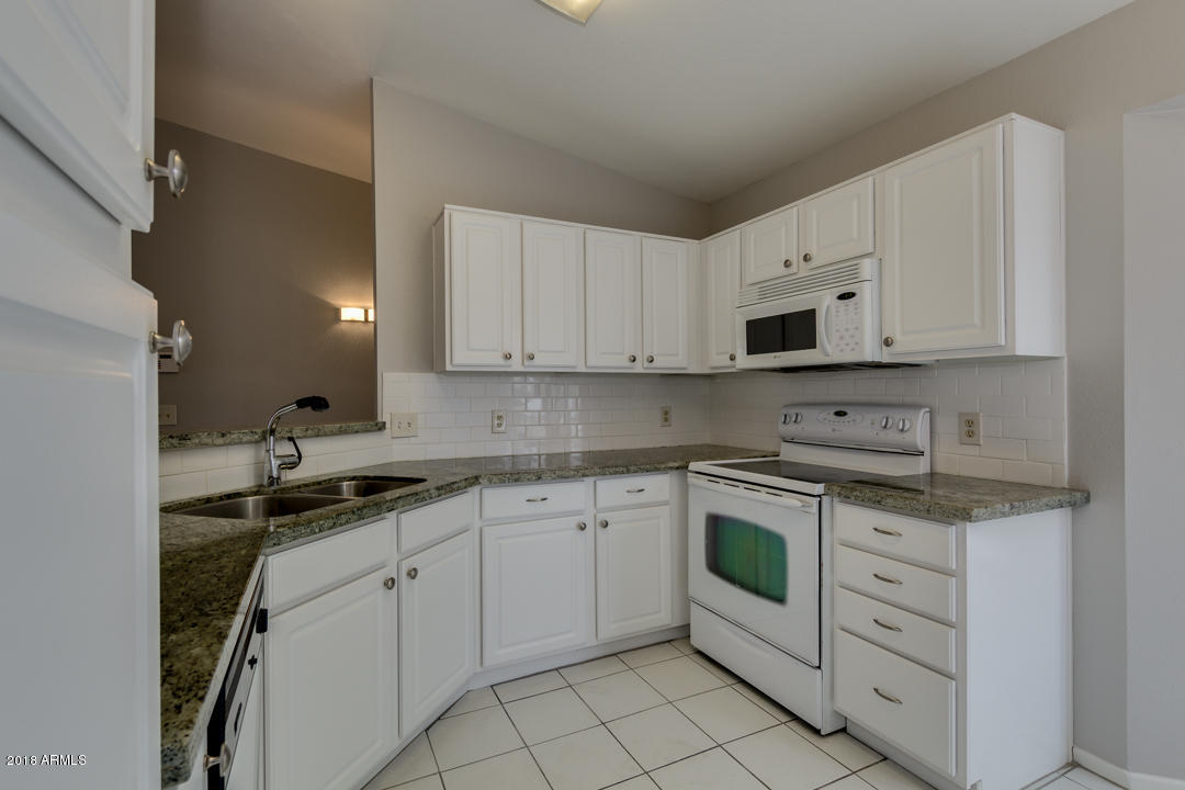 602 South Riata Street Gilbert, AZ 85296 - Photo 12 of 35 12-Riata