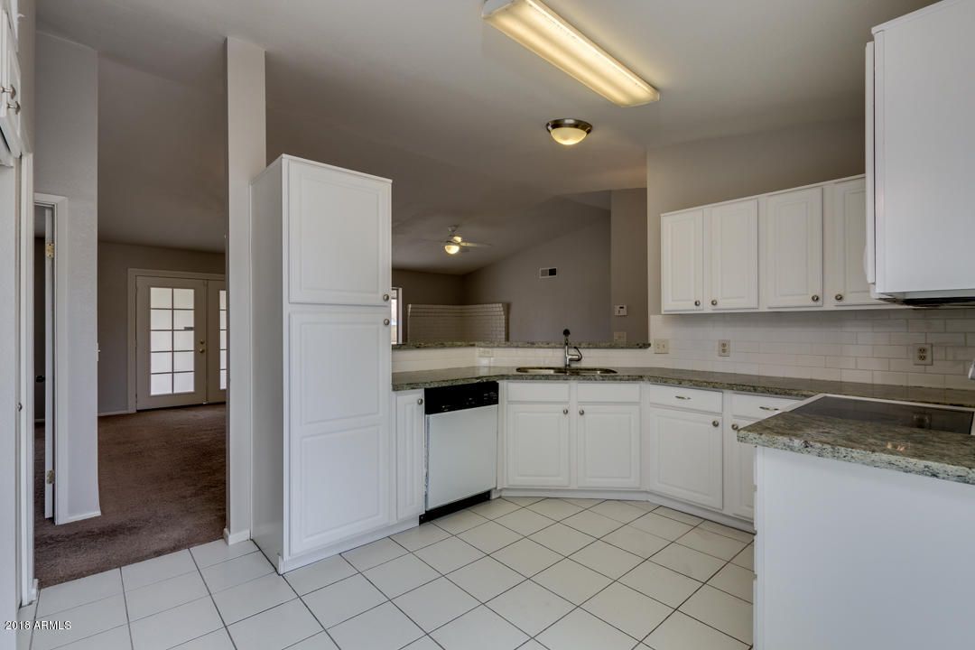 602 South Riata Street Gilbert, AZ 85296 - Photo 13 of 35 13-Riata