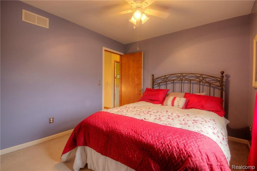 462 West Barron Road Howell, MI 48855 - Photo 18 of 65 Bedroom 3 to hall.jpg