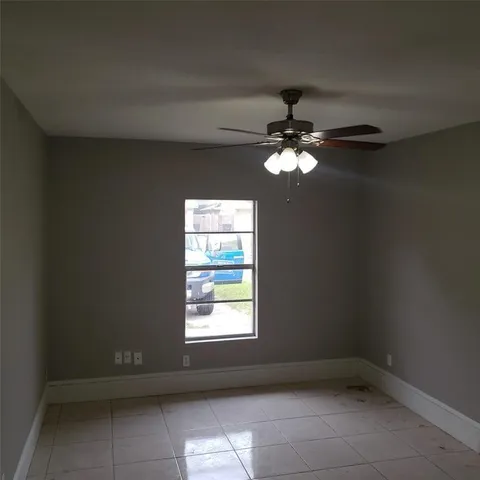 $1,500 | 12931 Southbridge Road, Houston, TX 77047