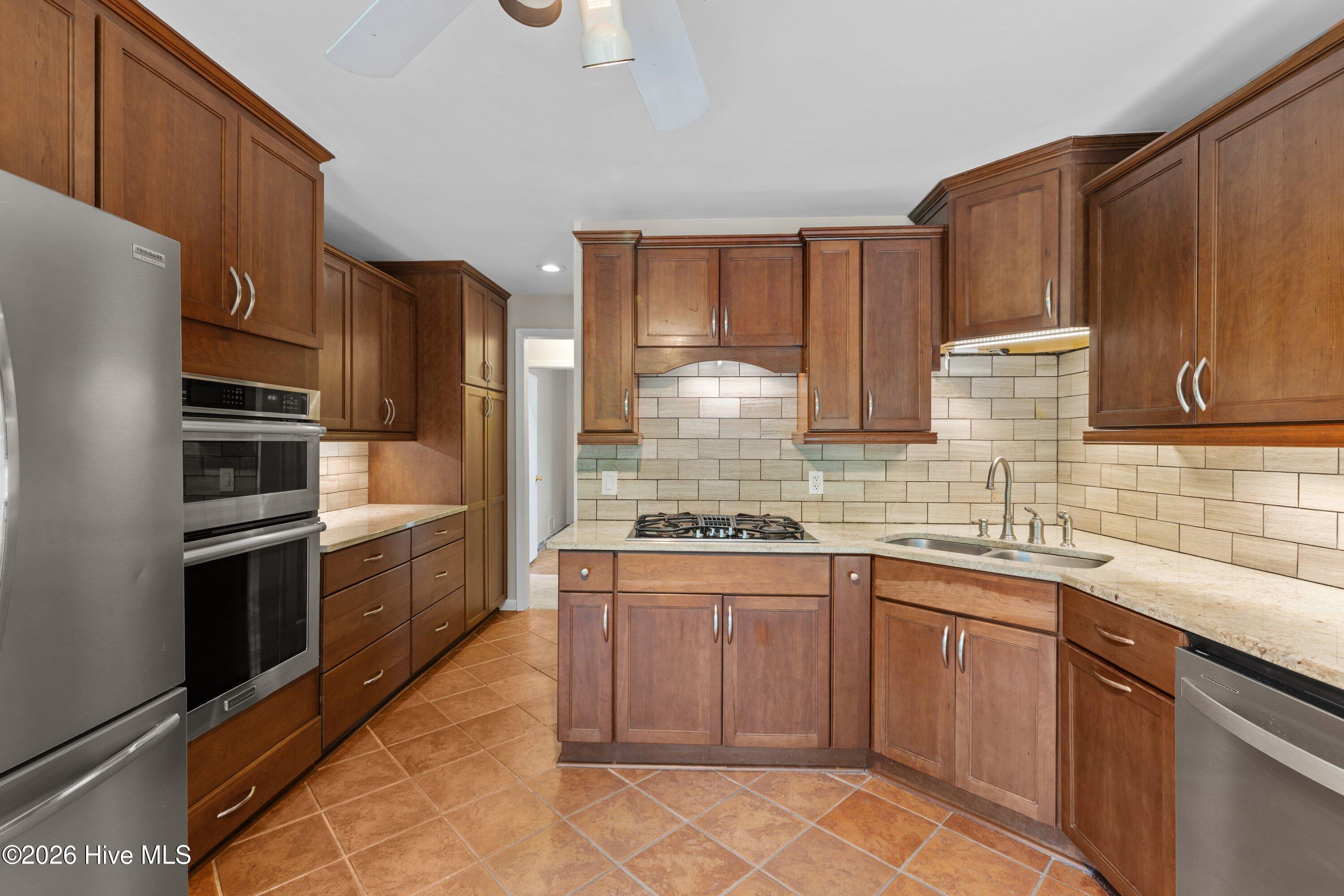 744 Lancaster Road Augusta, GA 30909 - Photo 12 of 47