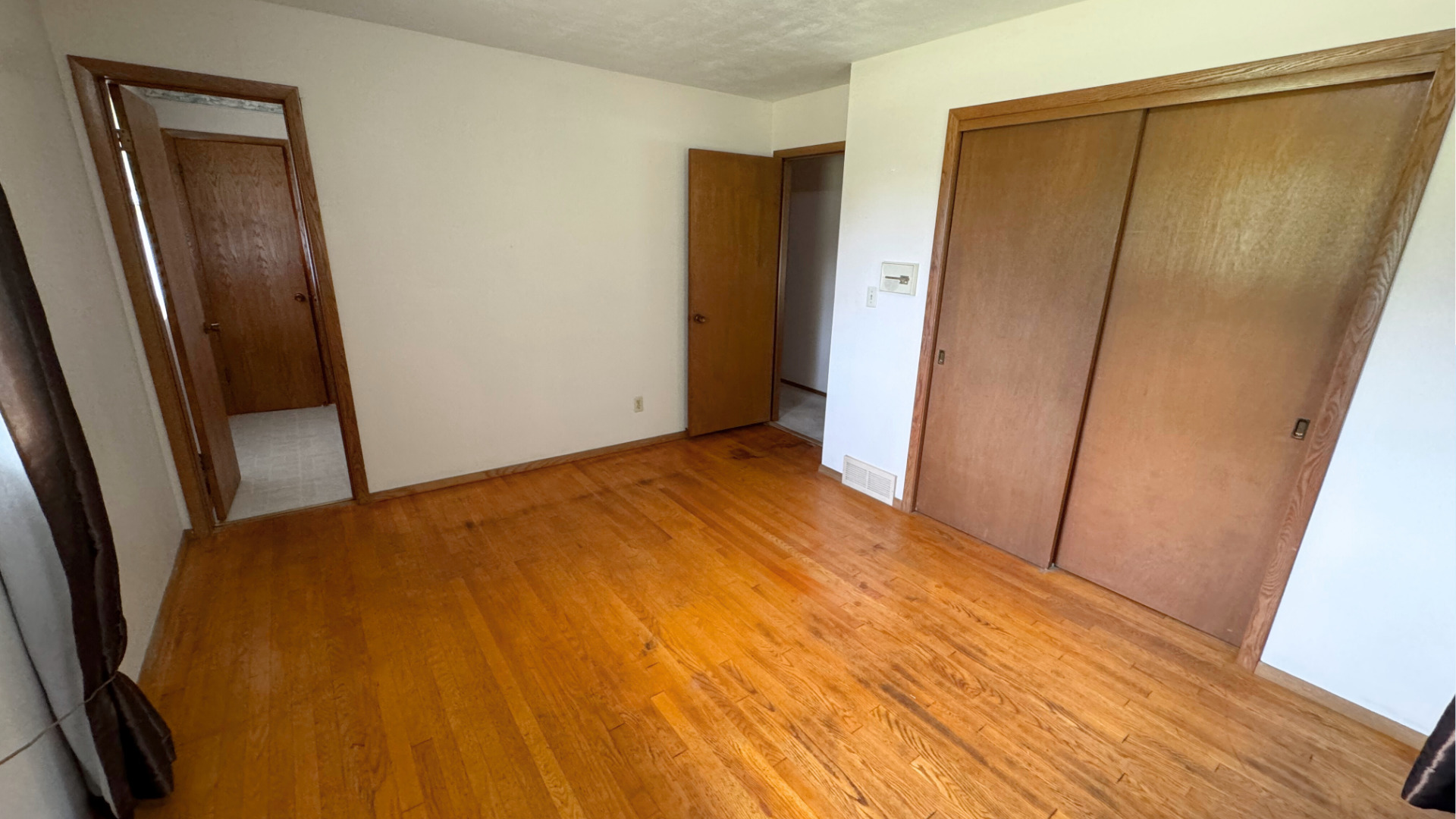 10626 North Grove Road Sycamore, IL 60178 - Photo 14 of 28 a view of empty room