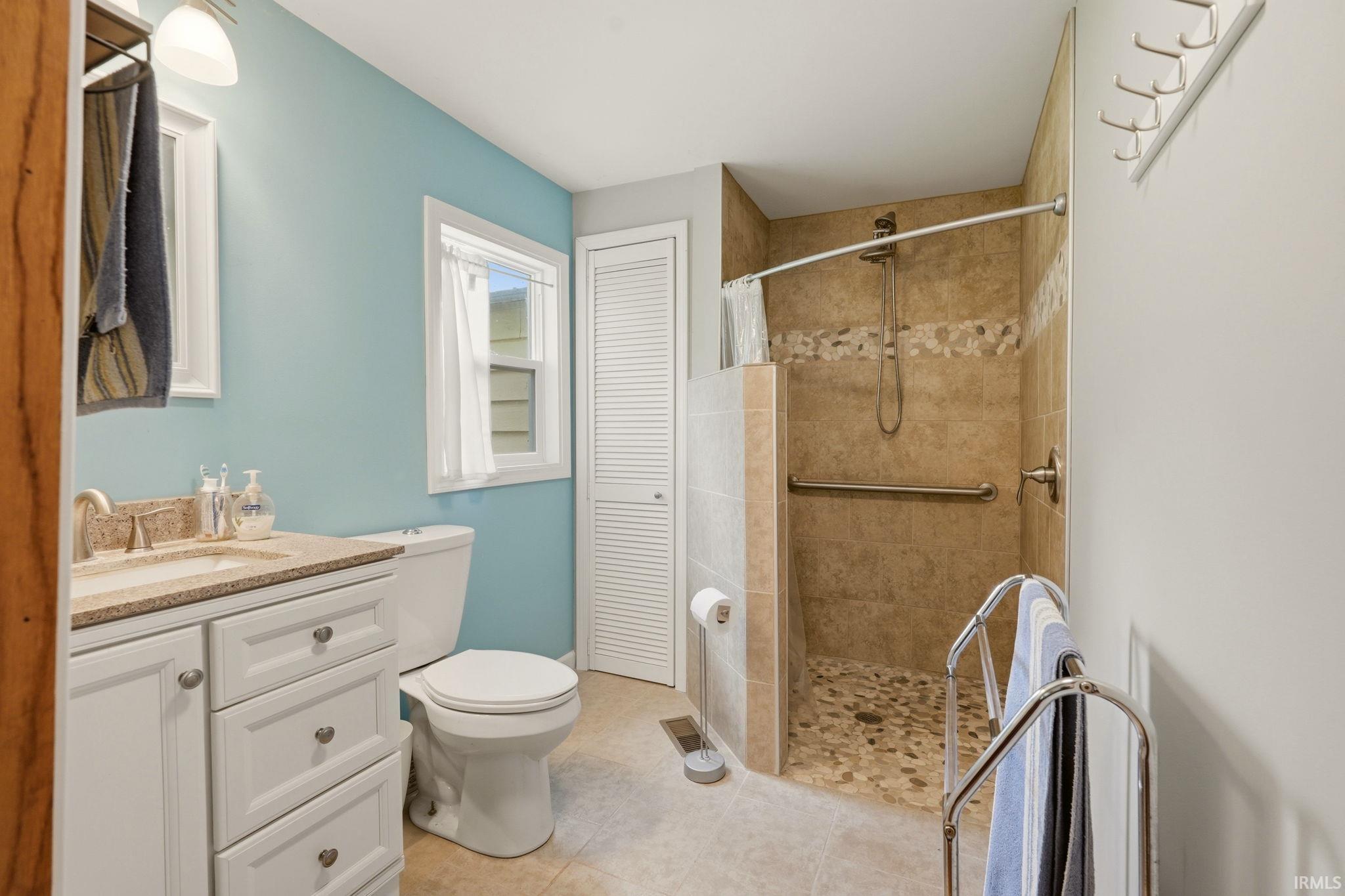 205 East Spring Street Etna Green, IN 46524 - Photo 11 of 41