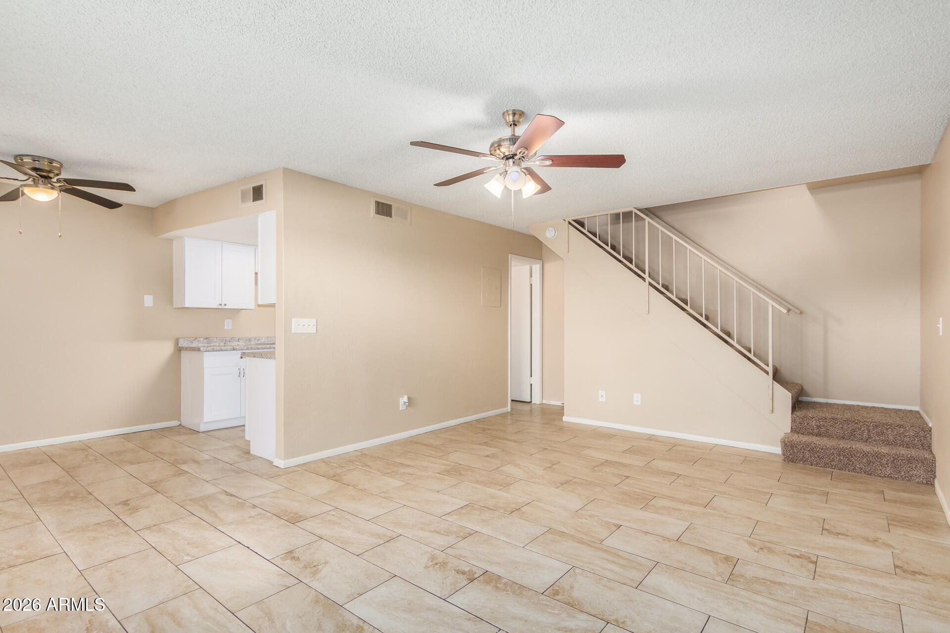 860 East Brown Road, Unit 18 Mesa, AZ 85203 - Photo 4 of 19