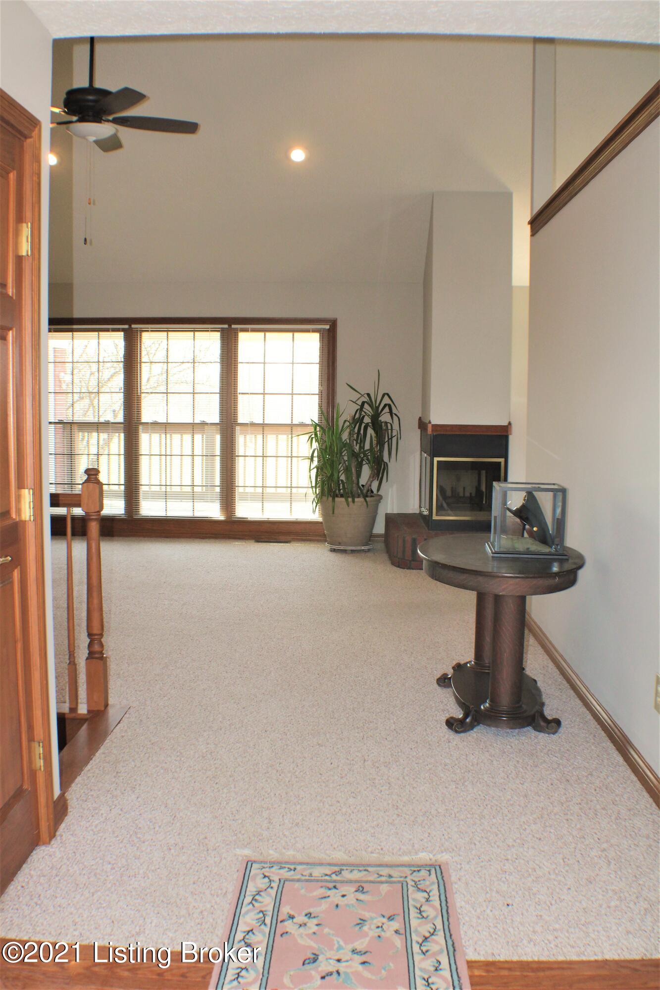 45 Spinpointe Road Taylorsville, KY 40071 - Photo 9 of 59 5