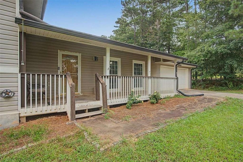 576 Cross Plains Road Carrollton, GA 30116 - Photo 8 of 57 Gallery Image 8