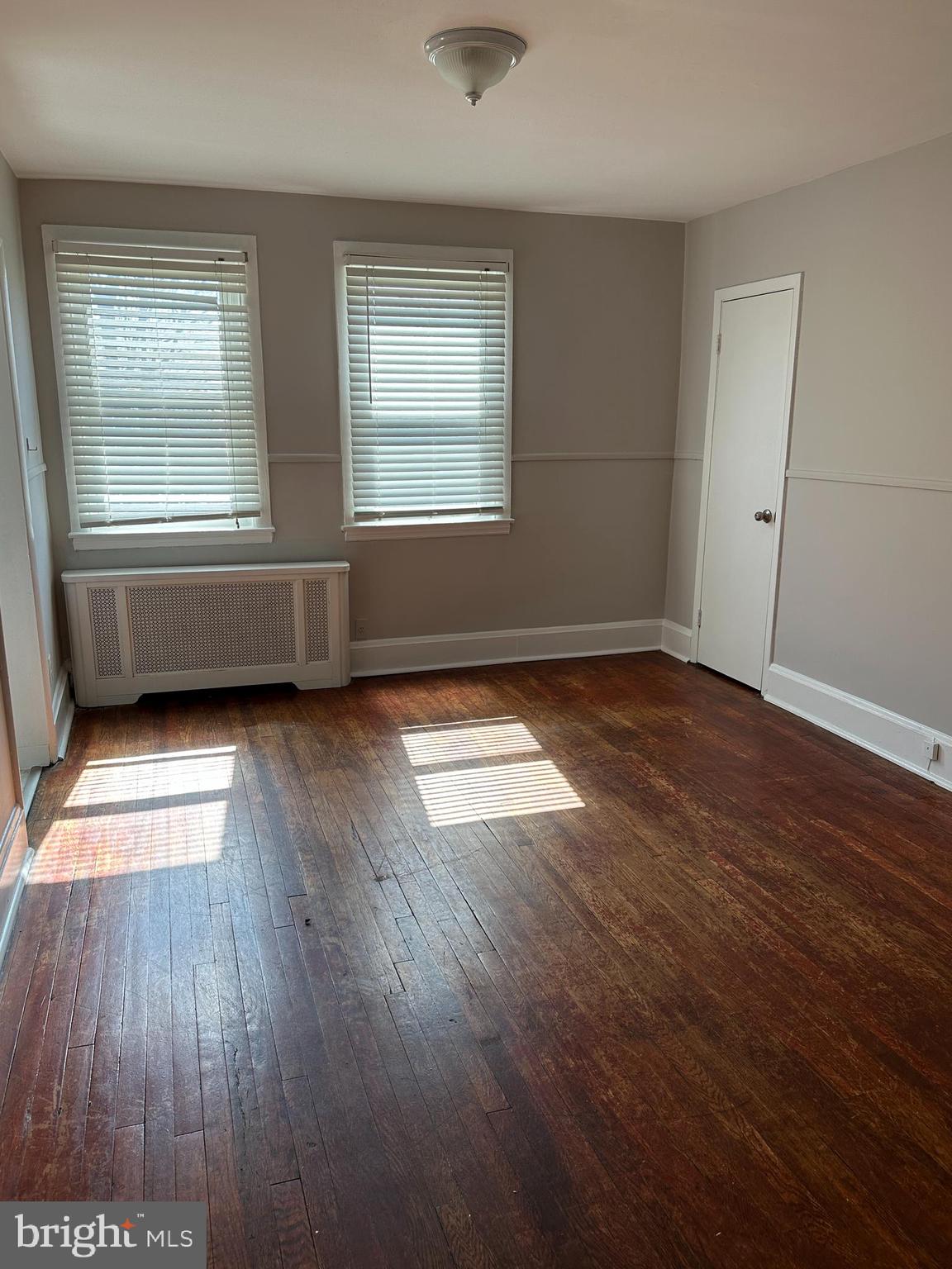 4026 Cedardale Road Baltimore, MD 21215 - Photo 11 of 12 2nd floor family room