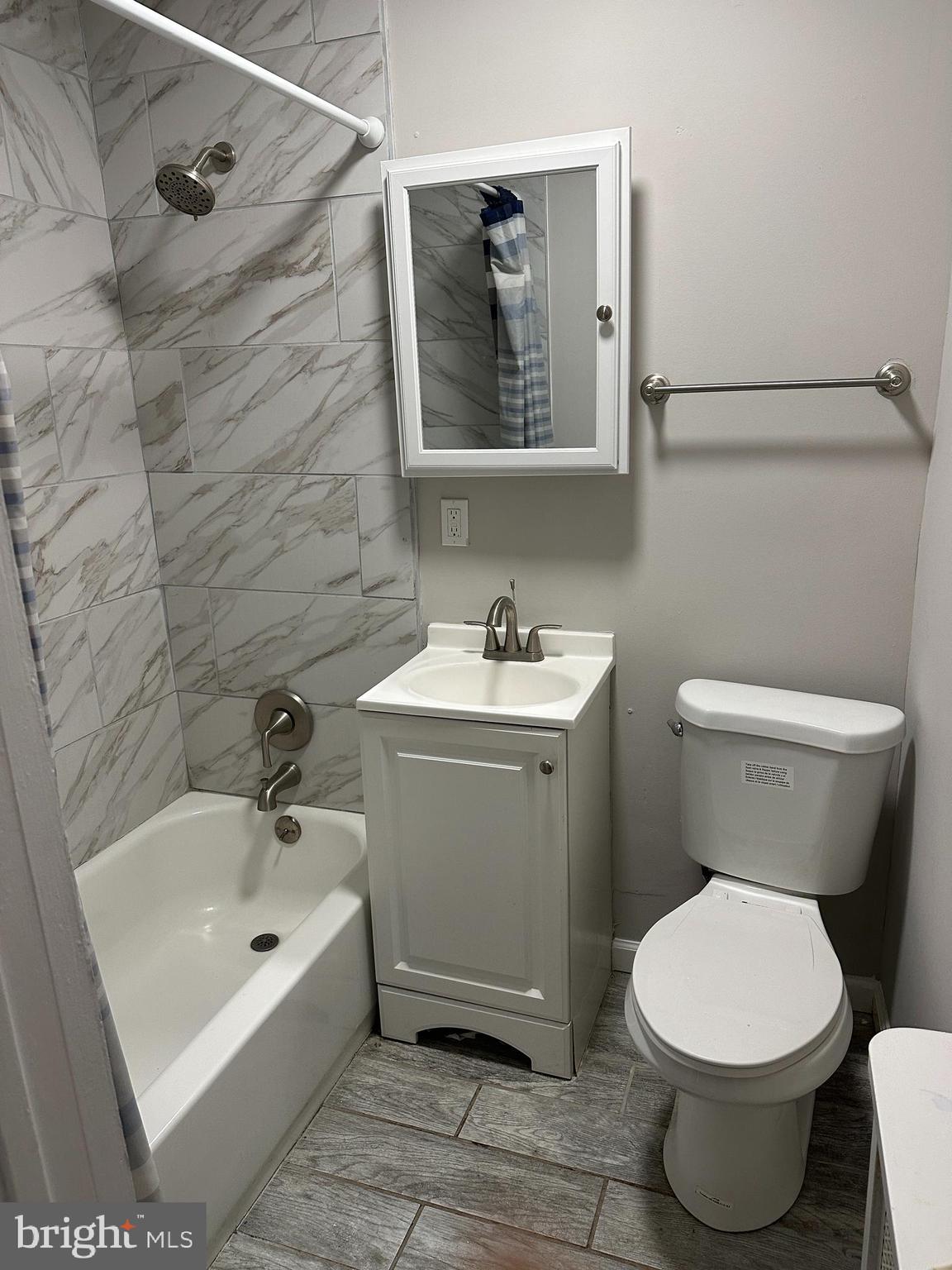 4026 Cedardale Road Baltimore, MD 21215 - Photo 8 of 12 renovated bathroom