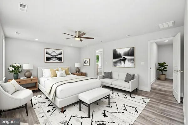 $649,999 | 207 Lincoln Colonial Beach, Colonial Beach, VA 22443