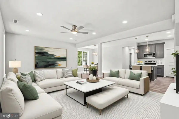 $649,999 | 207 Lincoln Colonial Beach, Colonial Beach, VA 22443