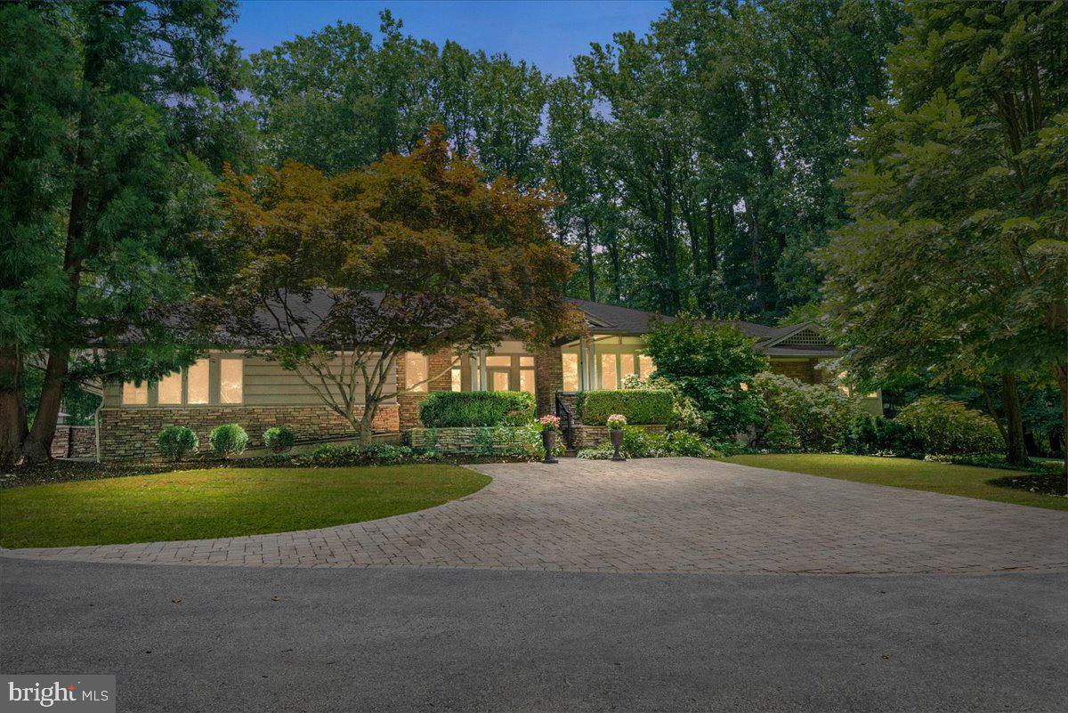 342 Sugartown Road Devon, PA 19333 - Photo 1 of 51