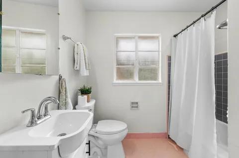 $2,895,000 | 11 Tulip Lane, Palo Alto, CA 94303