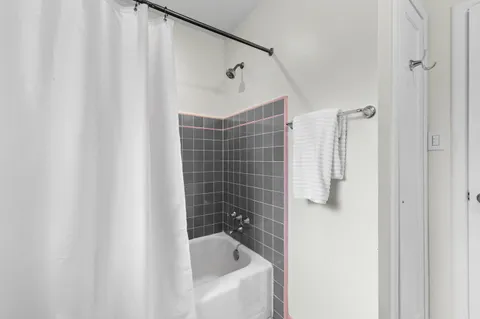 $2,895,000 | 11 Tulip Lane, Palo Alto, CA 94303