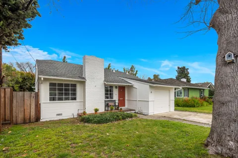 $2,895,000 | 11 Tulip Lane, Palo Alto, CA 94303