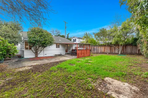 $2,895,000 | 11 Tulip Lane, Palo Alto, CA 94303