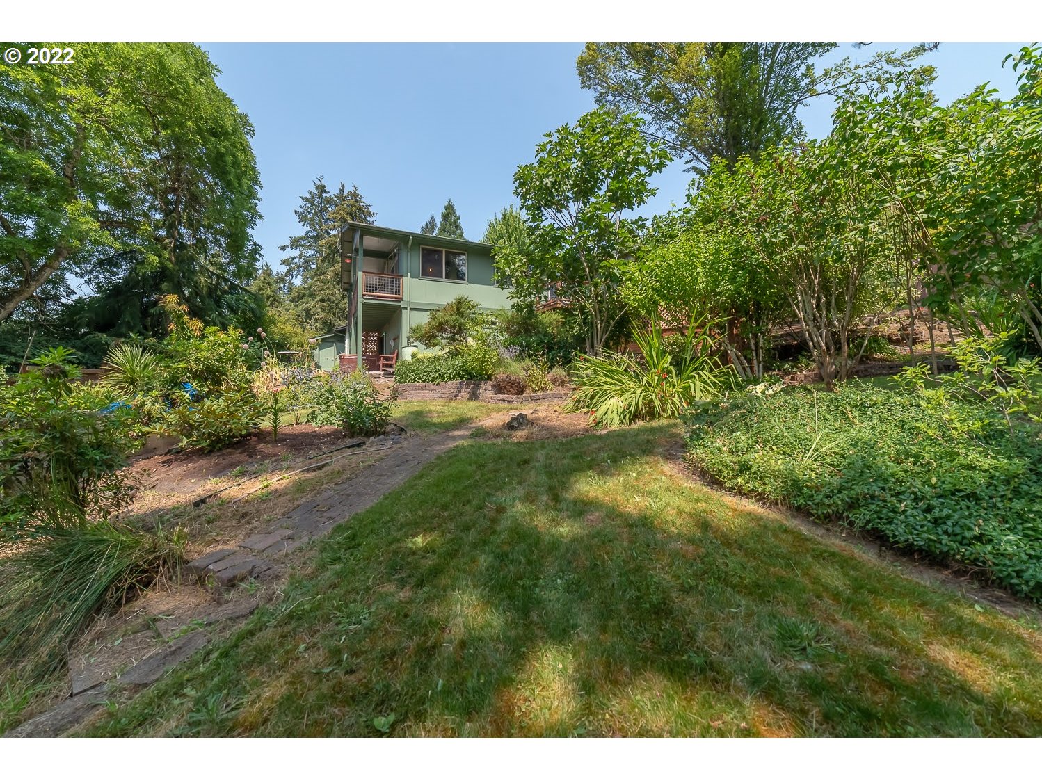 1830 Tigertail Road Eugene, OR 97405 - Photo 28 of 32 Gallery Image 28