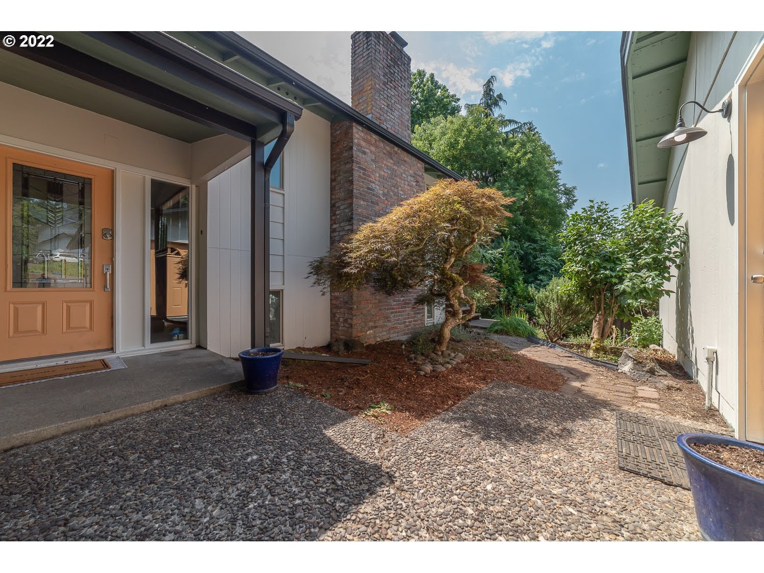 1830 Tigertail Road Eugene, OR 97405 - Photo 5 of 32 Gallery Image 5