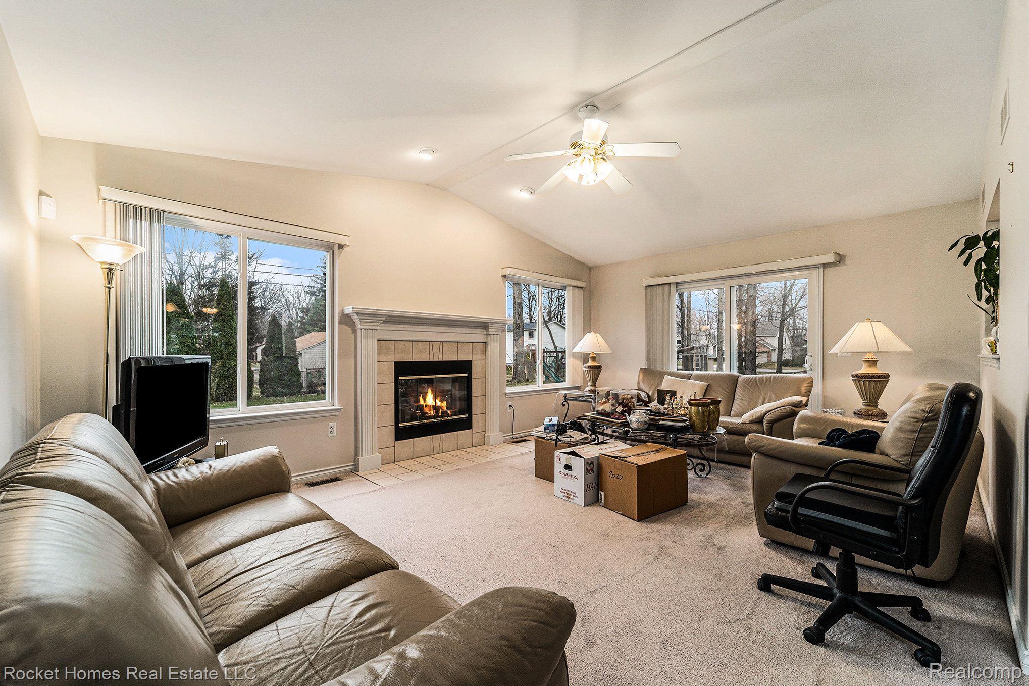3516 Samuel Avenue Rochester, MI 48309 - Photo 11 of 27 Gallery Image 11