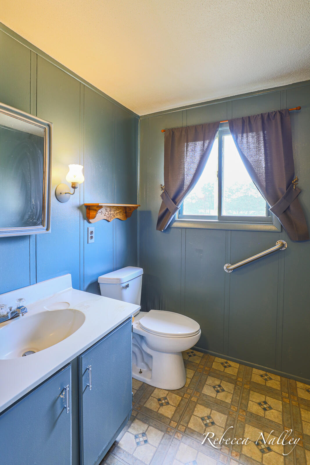 3150 South Patterson Road Wayland, MI 49348 - Photo 14 of 31 Full Bathroom