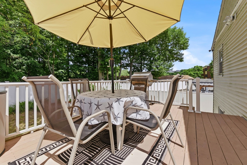 7 Taylor Street Saugus, MA 01906 - Photo 37 of 42