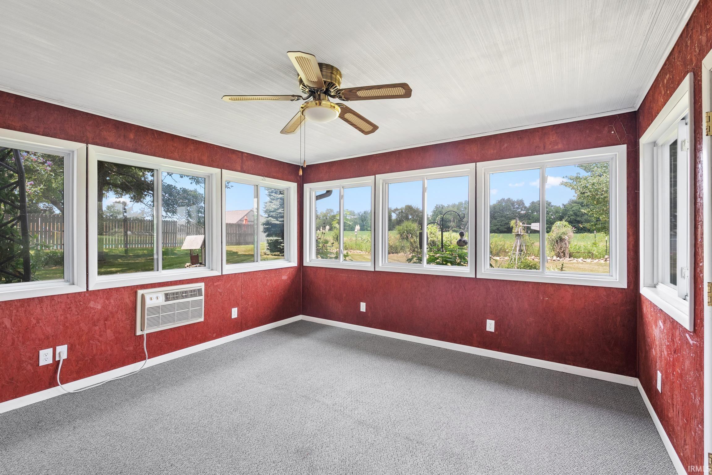 1715 East Springhill Road Warsaw, IN 46580 - Photo 23 of 36 Gallery Image 23