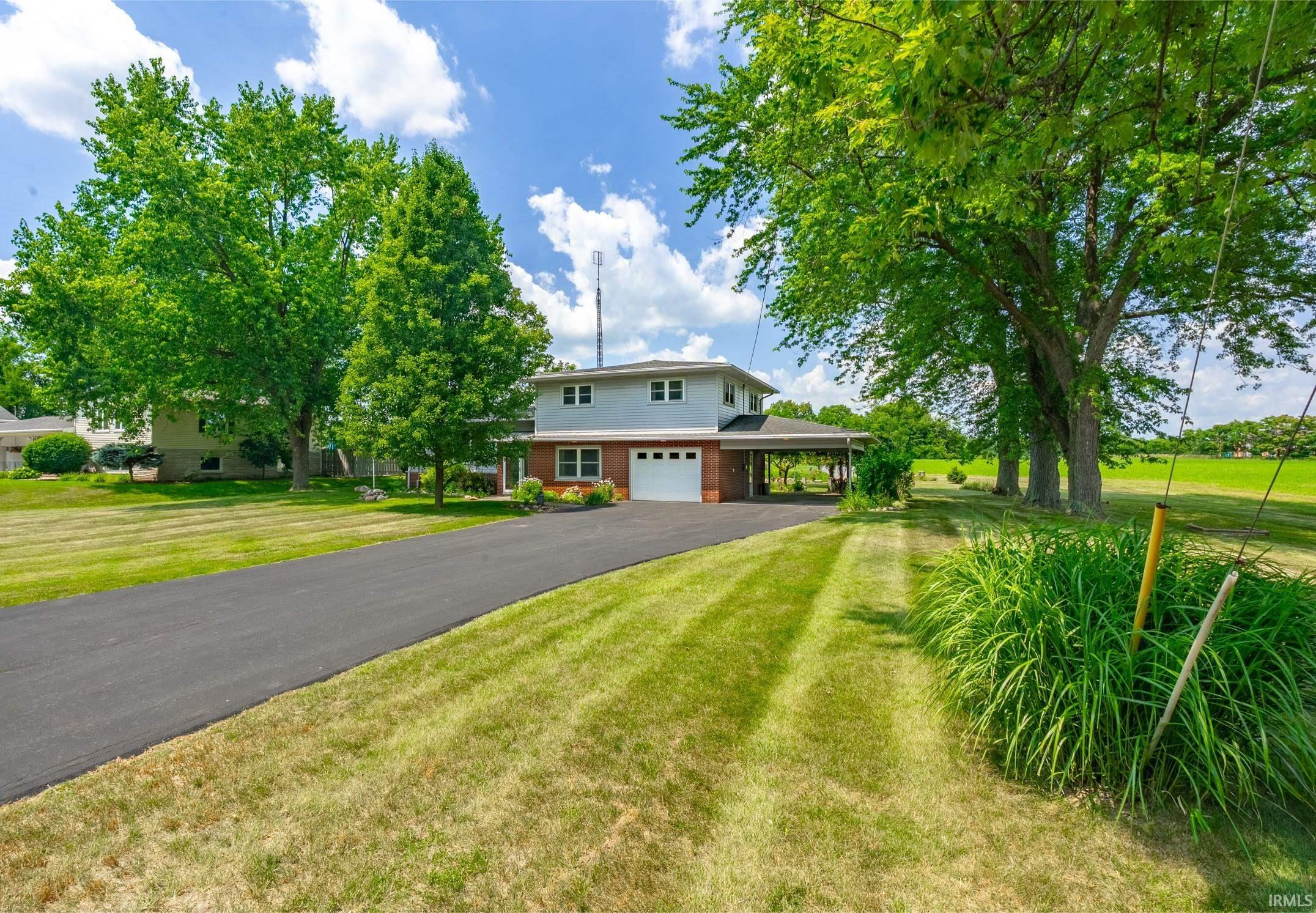 1715 East Springhill Road Warsaw, IN 46580 - Photo 3 of 36 Gallery Image 3