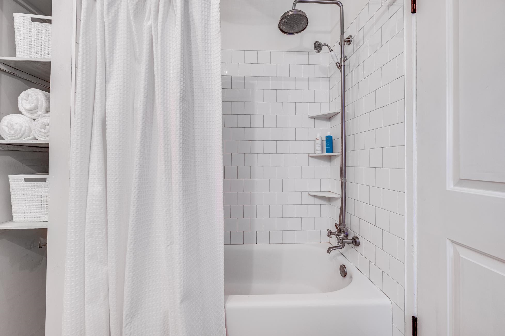 331 West Kuiaha Road, Unit A Haiku, HI 96708 - Photo 23 of 30 Gallery Image 23