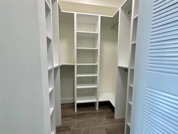 $2,560 | 16900 North Bay Road, Unit 21005, Sunny Isles Beach, FL 33160