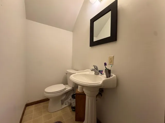 $105,000 | 811 Adams Avenue, Westbrook, MN 56183