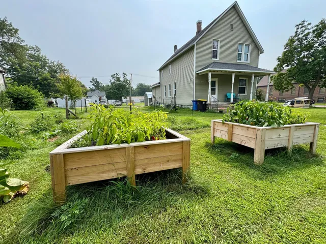 $105,000 | 811 Adams Avenue, Westbrook, MN 56183