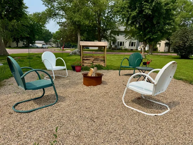 $105,000 | 811 Adams Avenue, Westbrook, MN 56183