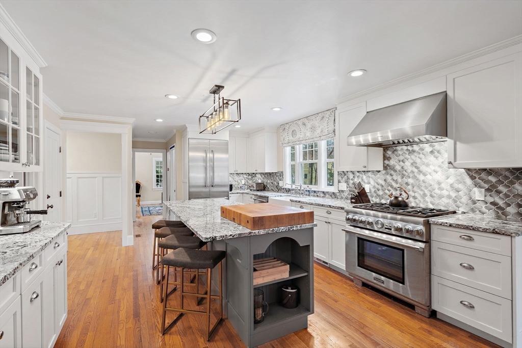 48 Chanticleer Road Sudbury, MA 01776 - Photo 6 of 37