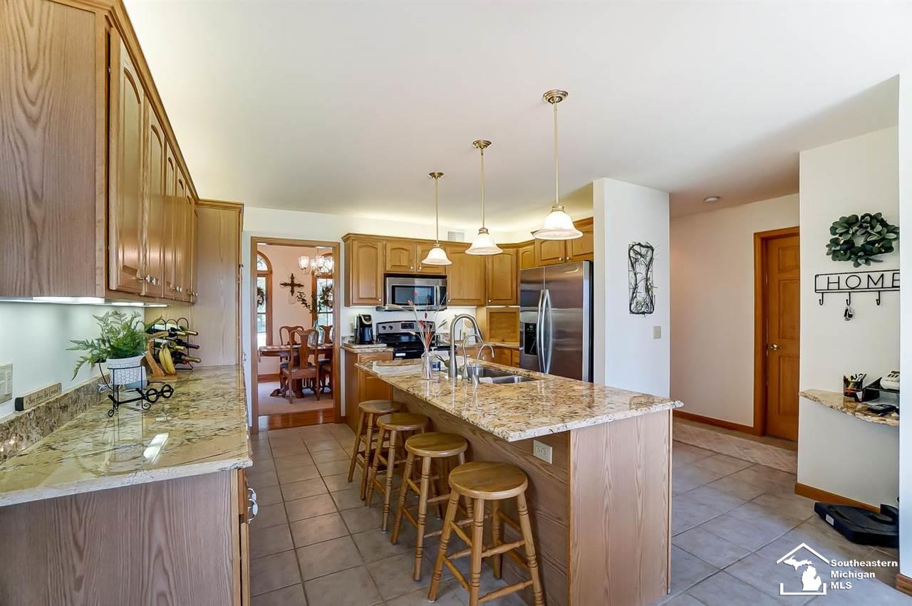 1236 Hubbard Road Monroe, MI 48161 - Photo 19 of 66