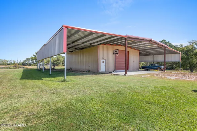 $495,000 | 2300 Duhon Road, Jennings, LA 70546