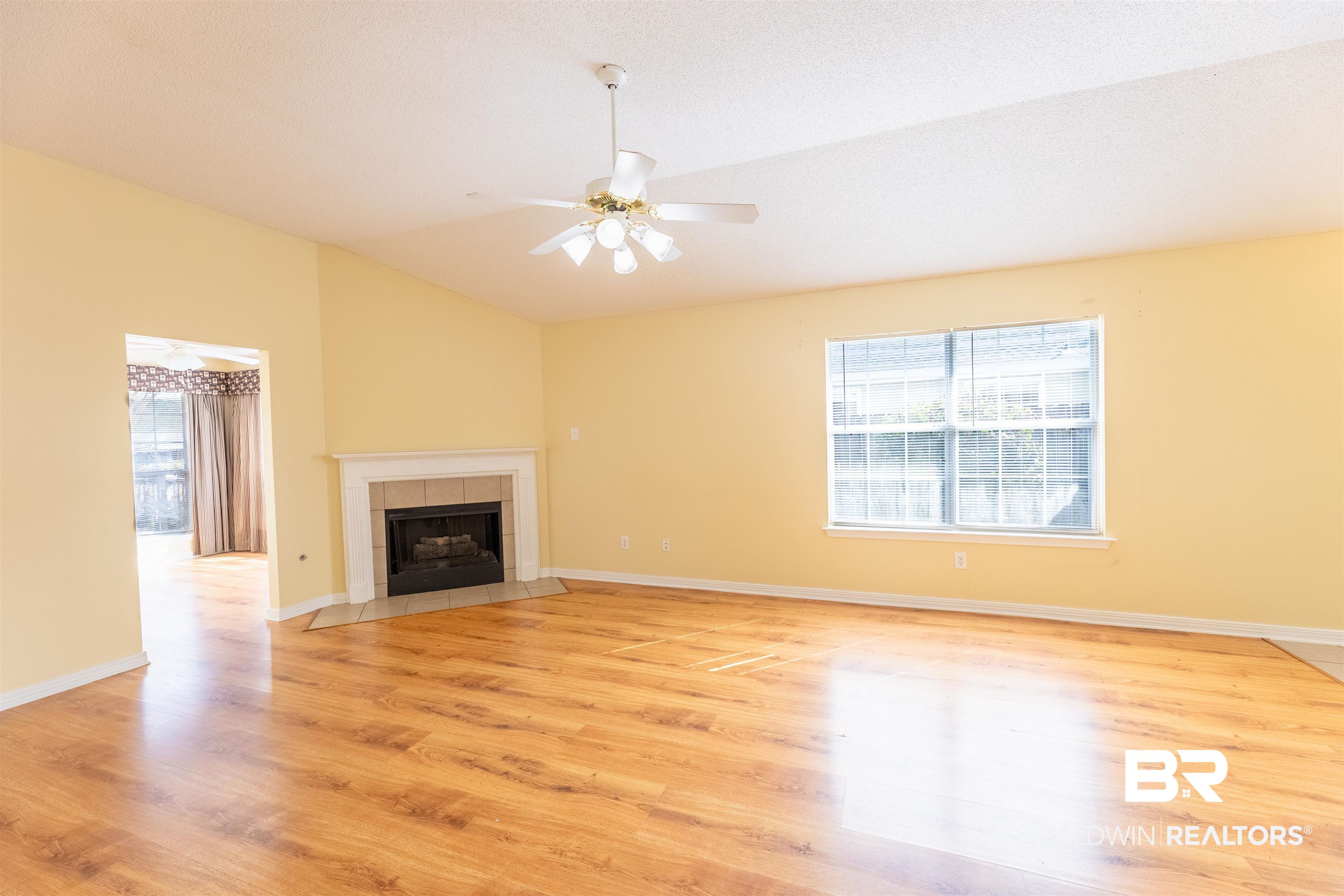 29191 Canterbury Road Daphne, AL 36526 - Photo 5 of 25