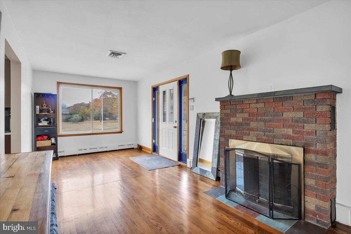 395 Dutch Mill Road Newfield, NJ 08344 - Photo 8 of 31 Gallery Image 8
