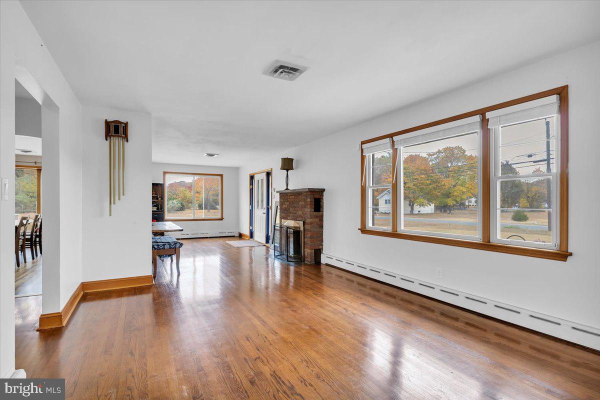 395 Dutch Mill Road Newfield, NJ 08344 - Photo 10 of 31 Gallery Image 10