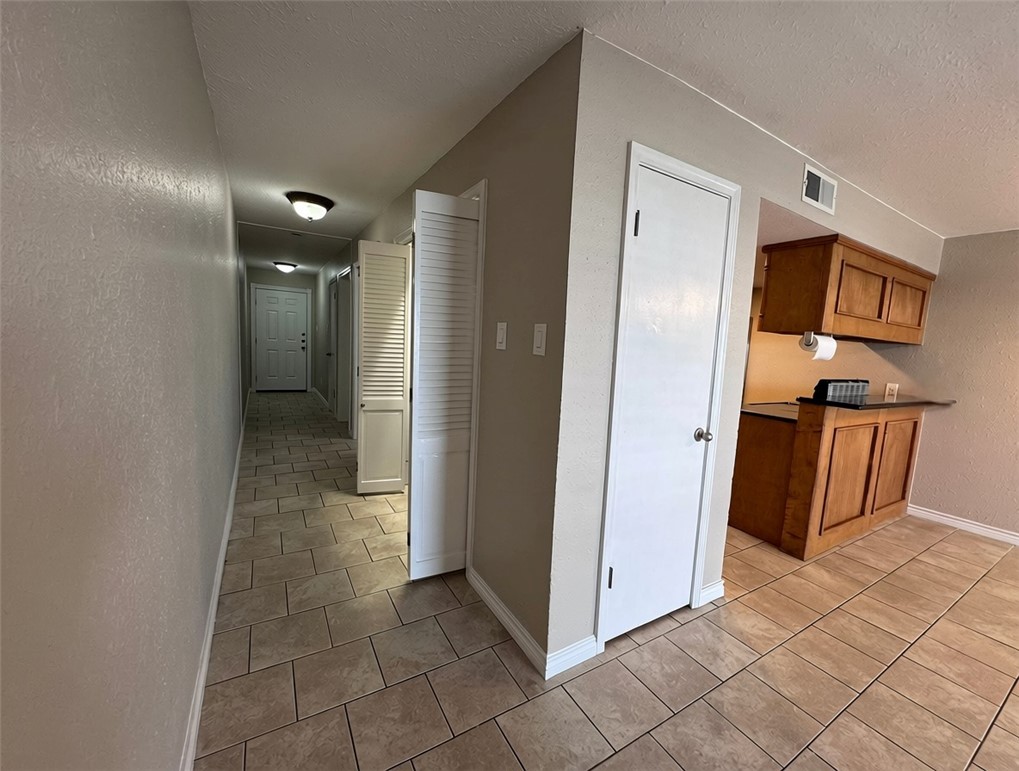 14801 Compass Street, Unit A15 Corpus Christi, TX 78418 - Photo 11 of 27