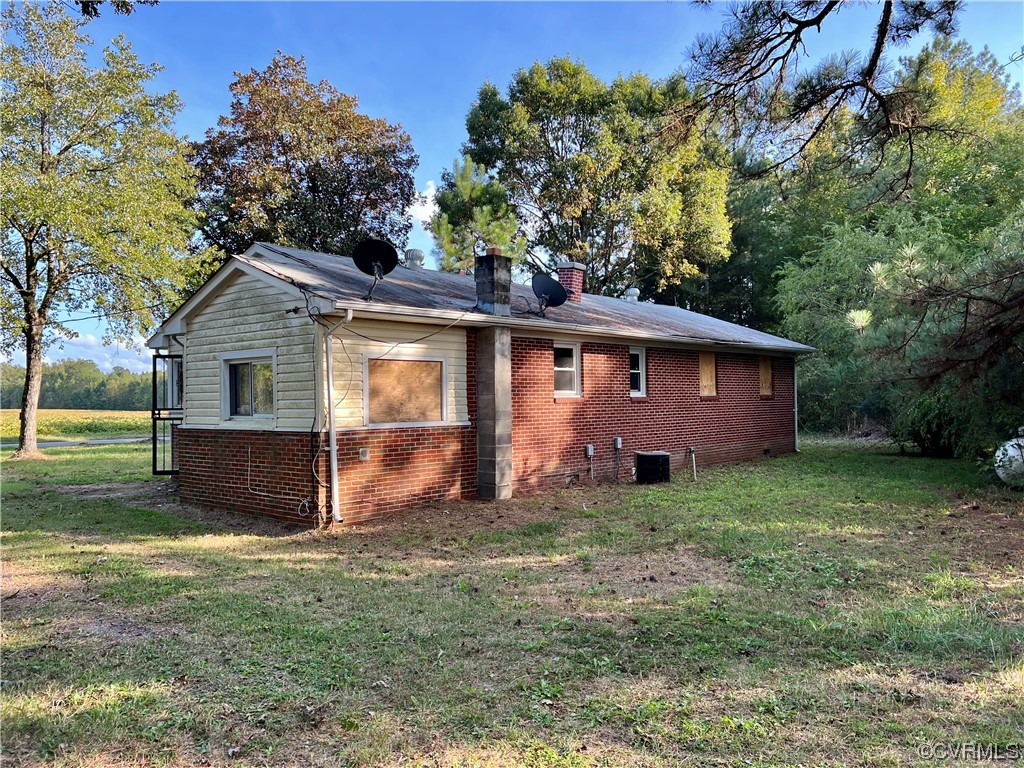 10416 Newville Road Waverly, VA 23890 - Photo 3 of 14 Gallery Image 3