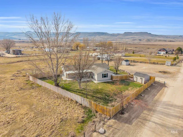 $485,000 | 2852 Sagebrush Drive, Homedale, ID 83628