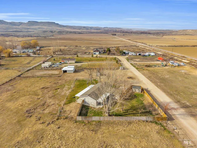 $485,000 | 2852 Sagebrush Drive, Homedale, ID 83628