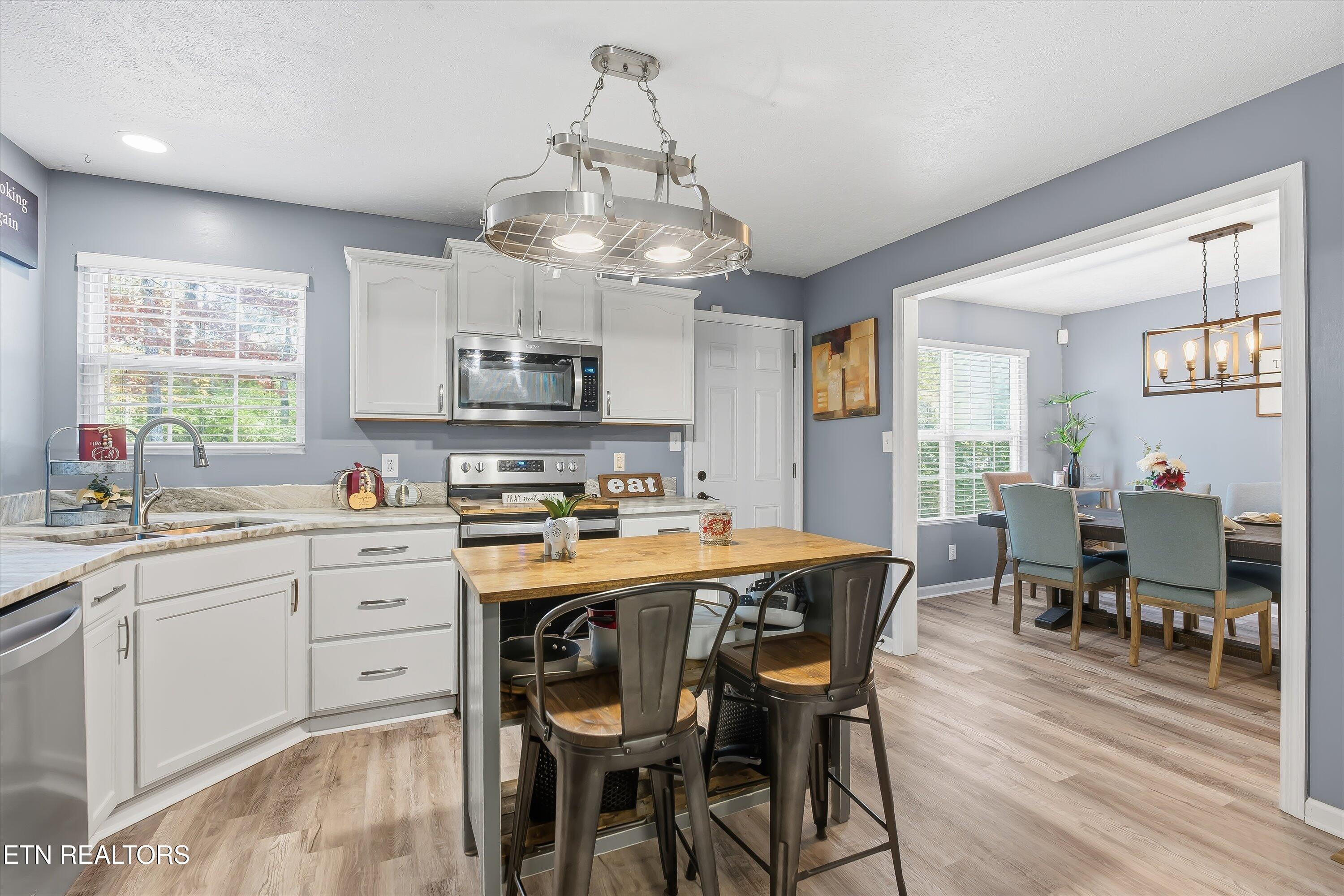 2629 Chukar Road Knoxville, TN 37923 - Photo 11 of 25 Kitchen