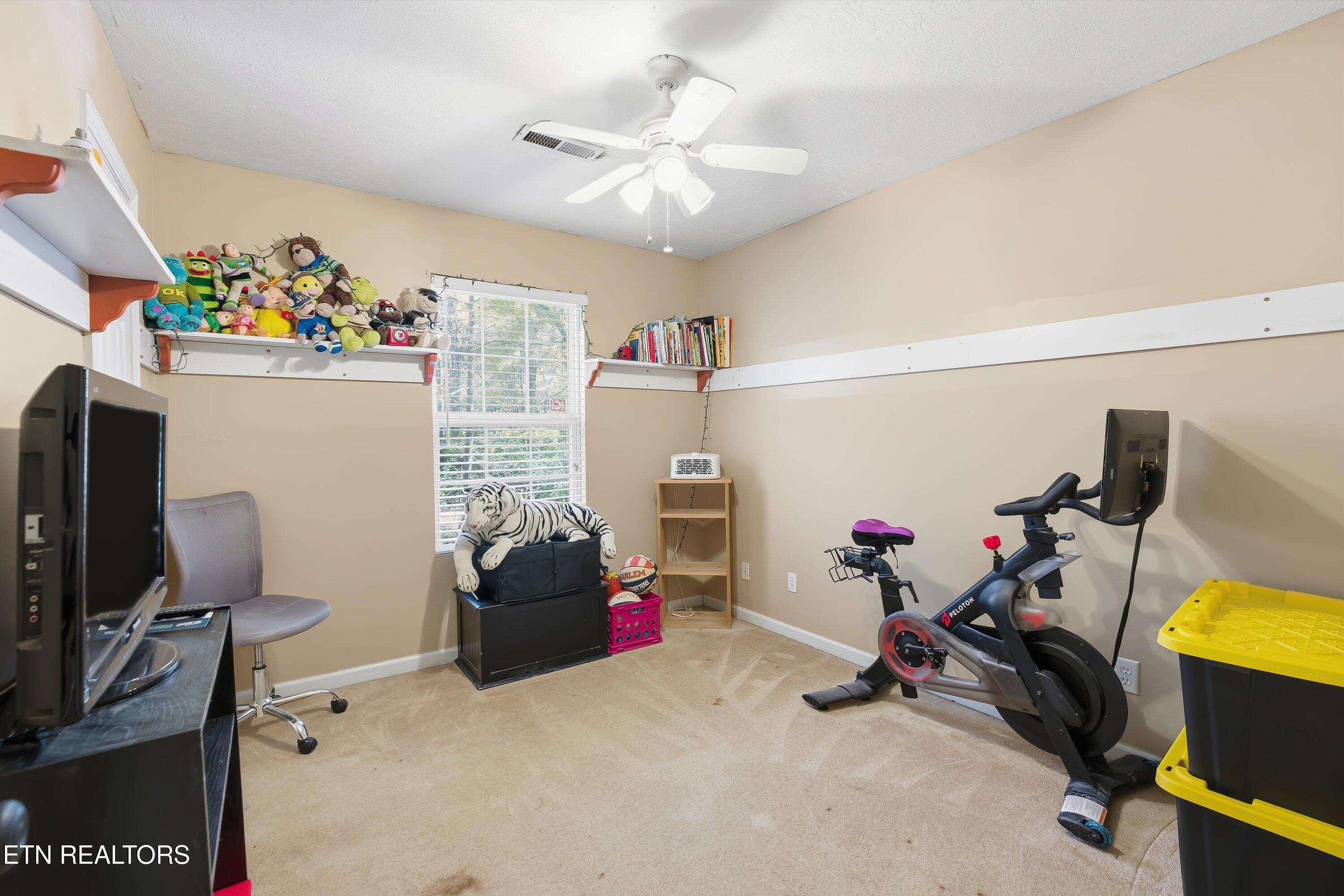2629 Chukar Road Knoxville, TN 37923 - Photo 19 of 25 Bedroom 3