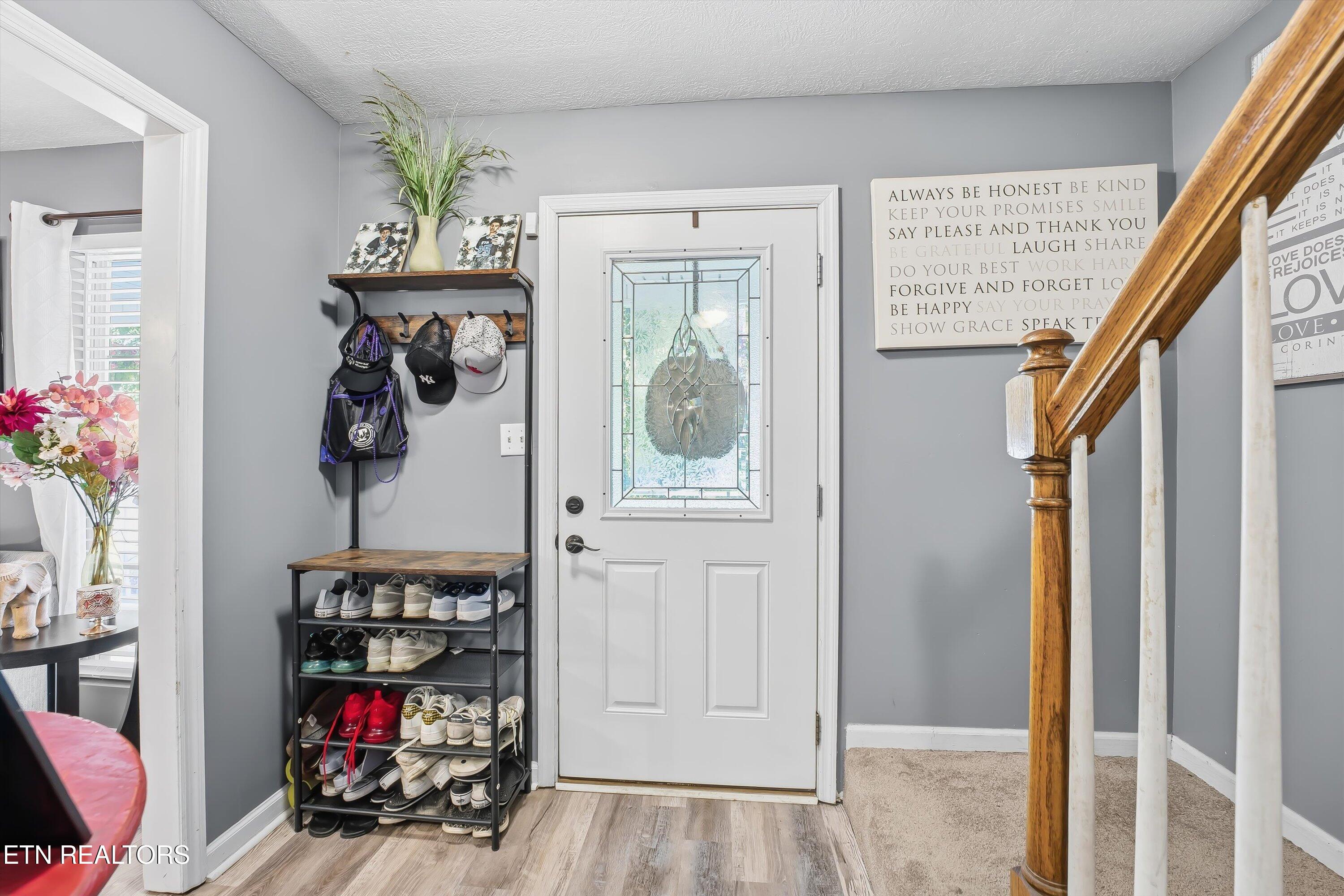 2629 Chukar Road Knoxville, TN 37923 - Photo 4 of 25 Entryway