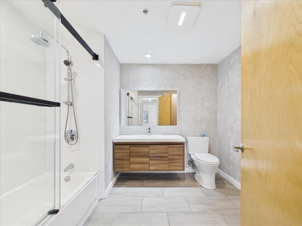 100 Pearl Street, Unit 13 Chelsea, MA 02150 - Photo 14 of 24