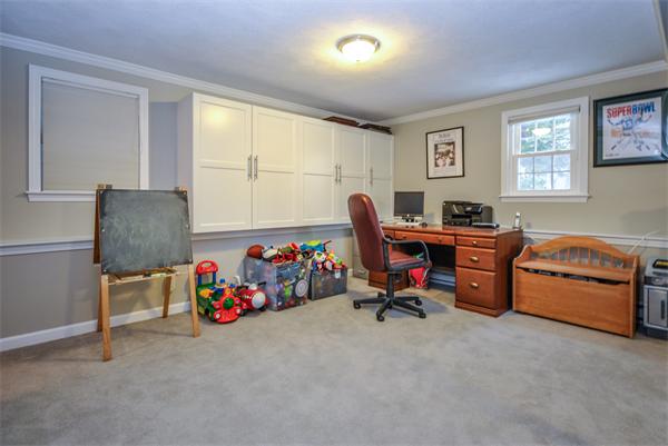 1 Stockdale Road Needham, MA 02492 - Photo 10 of 14