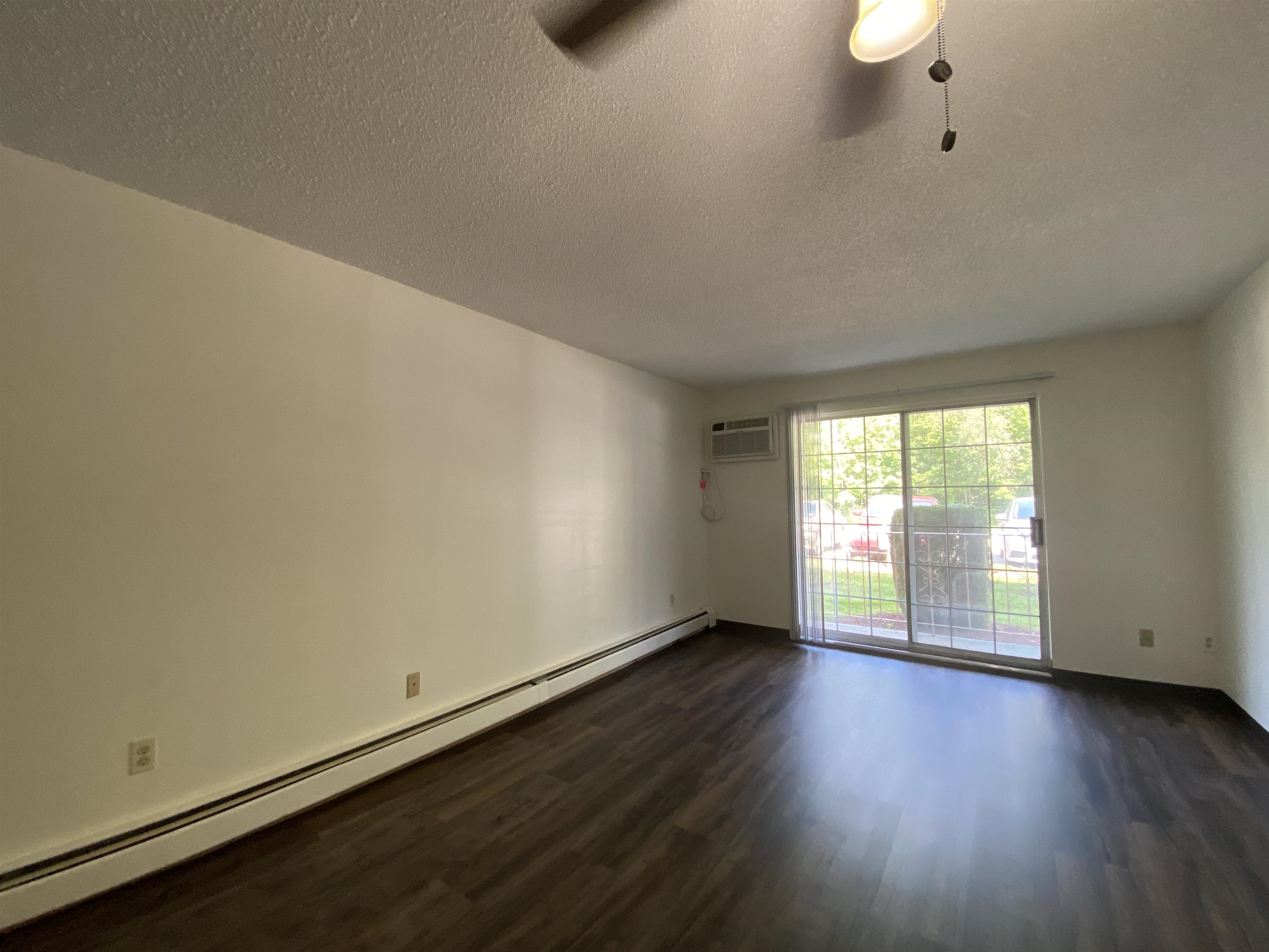 377 Huse Road, Unit 35 Manchester, NH 03103 - Photo 15 of 32