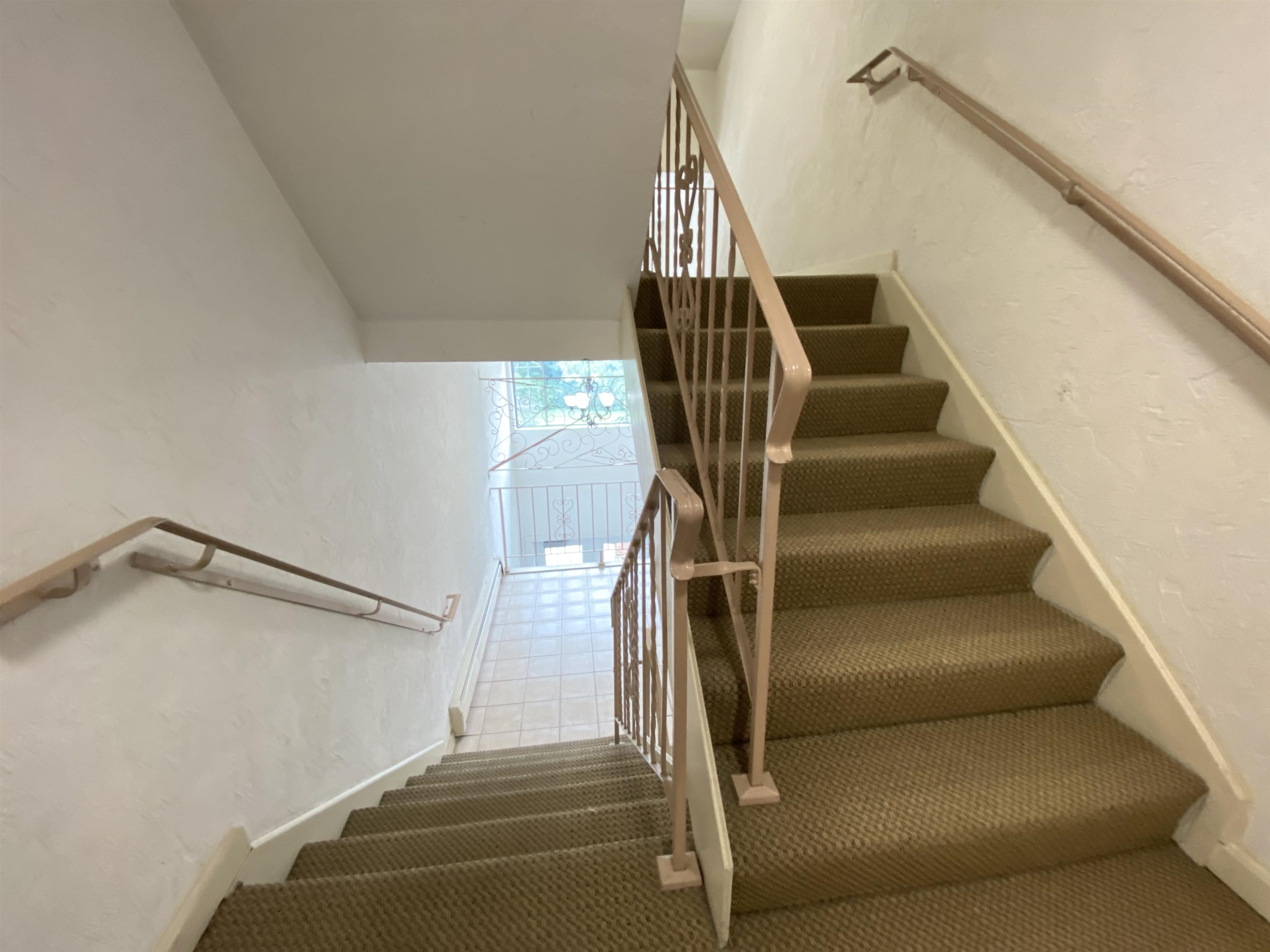 377 Huse Road, Unit 35 Manchester, NH 03103 - Photo 25 of 32