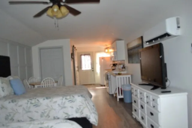 a view of a tennis court